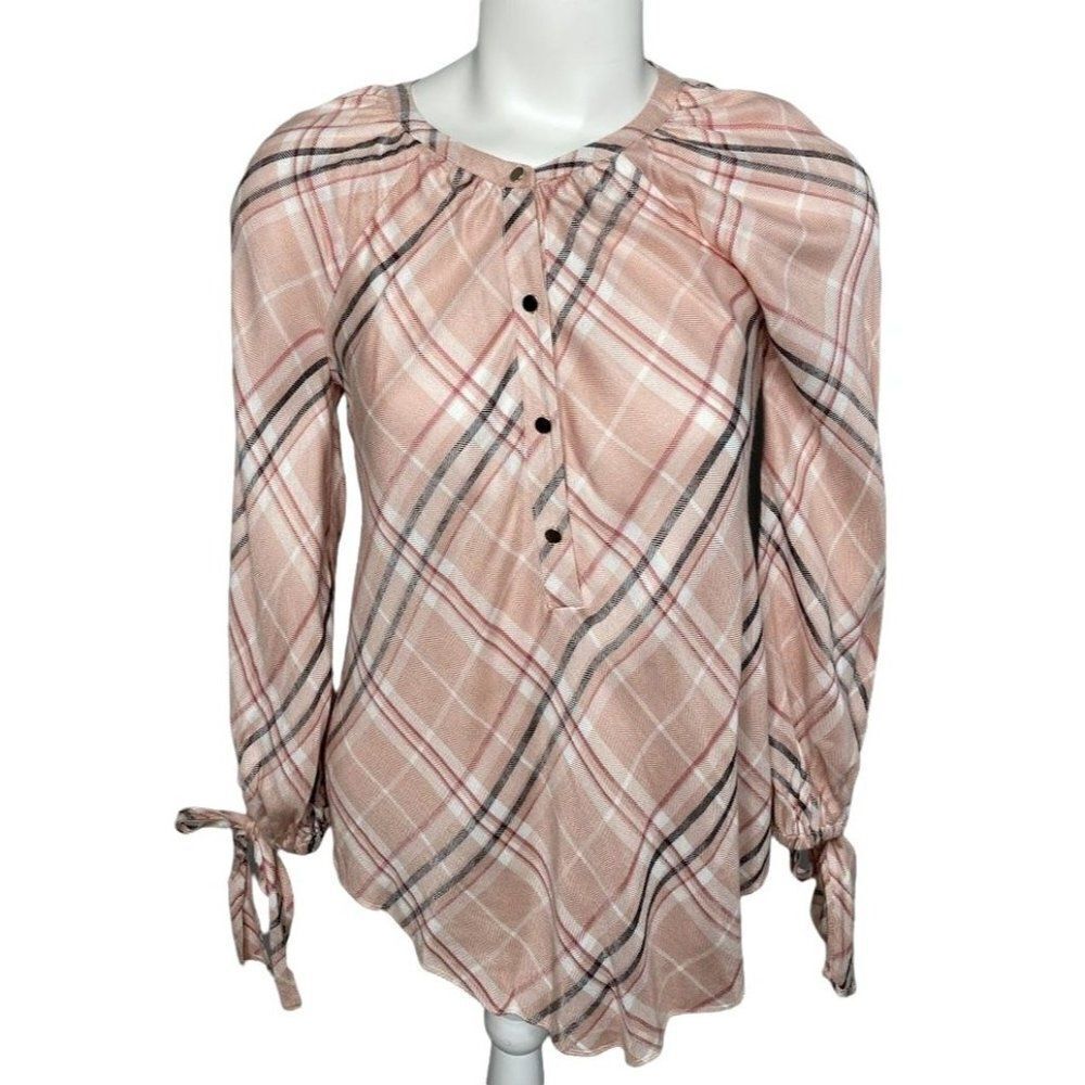 White House Black Market Pink Plaid Wrist Tie Rayon Top Sz 0